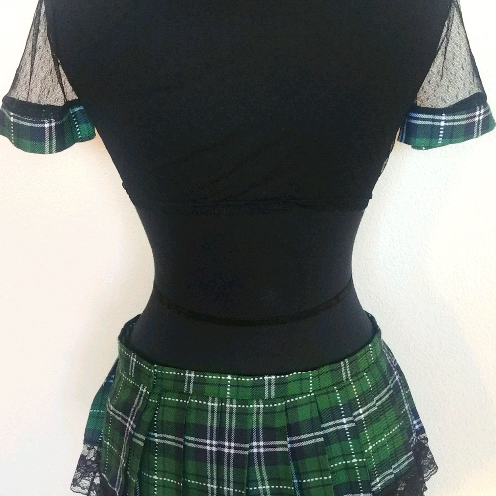 Costume - Picture 3 of 4